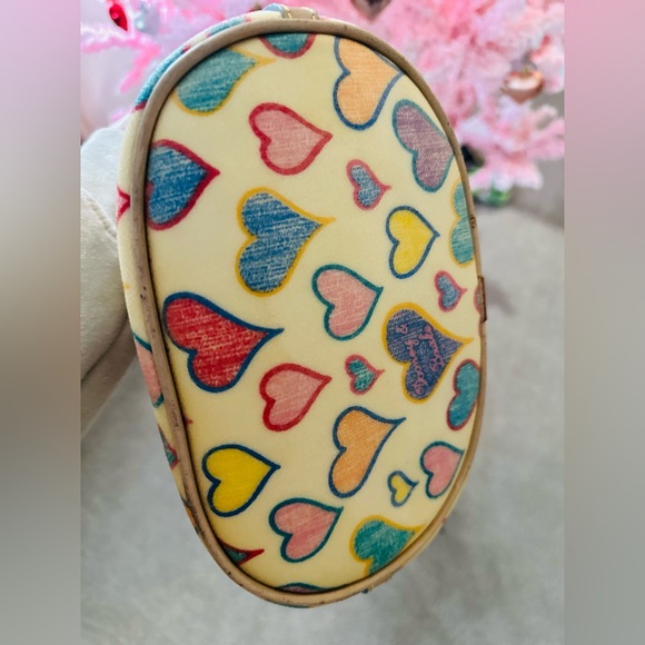 Y2K Vintage DOONEY & BOURKE Rainbow Hearts “IT”Tote Bag- ICONIC!! - Picture 4 of 8